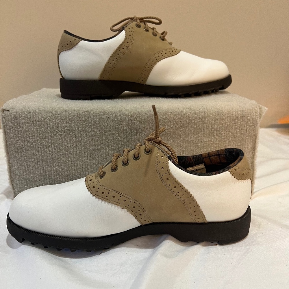 Foot-Joy Sierra gold shoes size 7.5